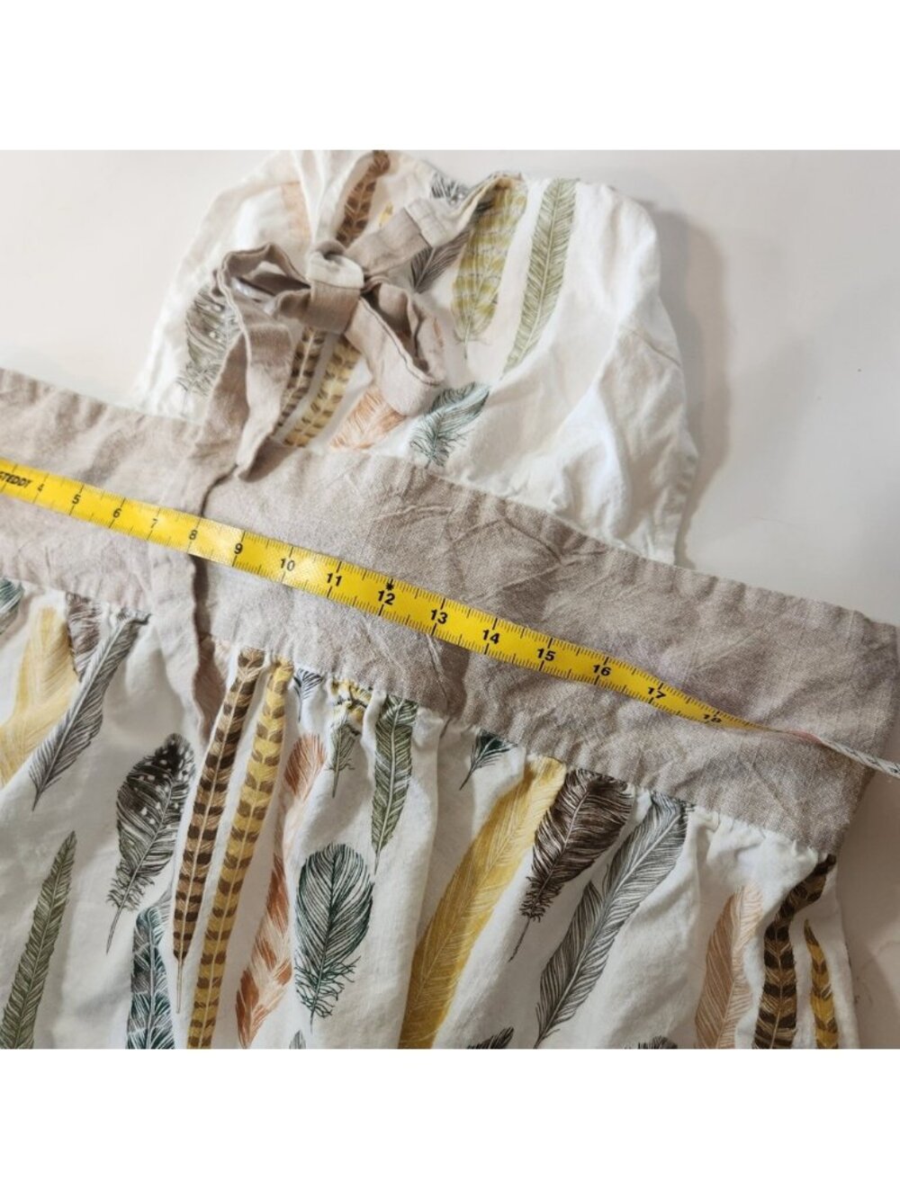 Boho Feather Print Halter Apron Dress Linen Blend White Tan Earthy Tones - Picture 6 of 7